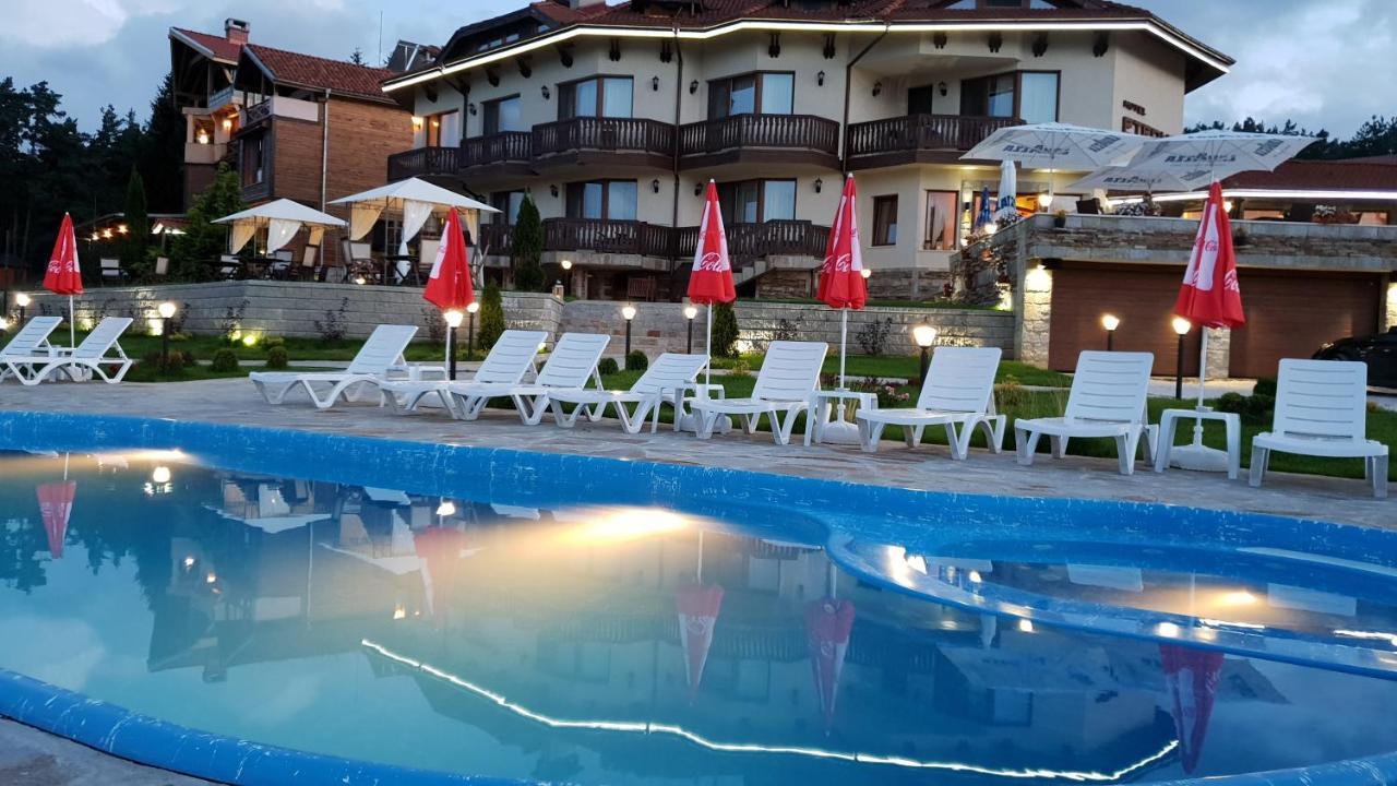 Family Hotel Eterno Tsigov Chark Exteriör bild